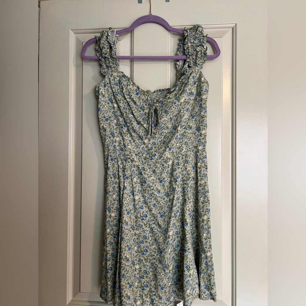 REFORMATION PACEY DRESS - Picture 2 of 15